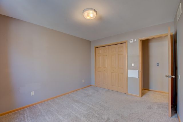 6717 Blackstone Circle, Portage, IN 46368