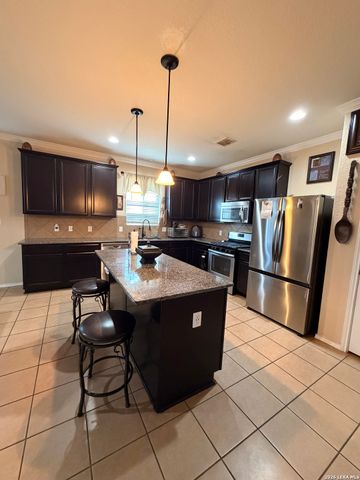 7150 Capricorn Way, Converse, TX 78109