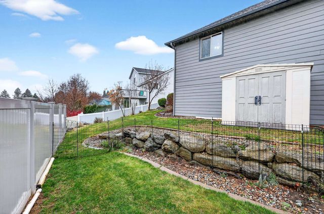 729 MONTAGUE Dr, Cheney, WA 99004