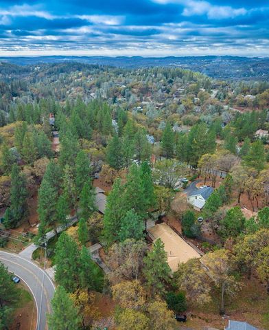 18410 Norlene Way, Grass Valley, CA 95949