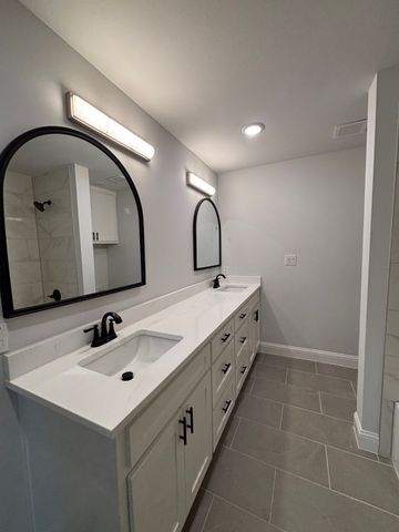 2534 Millermore Street, Dallas, TX 75216