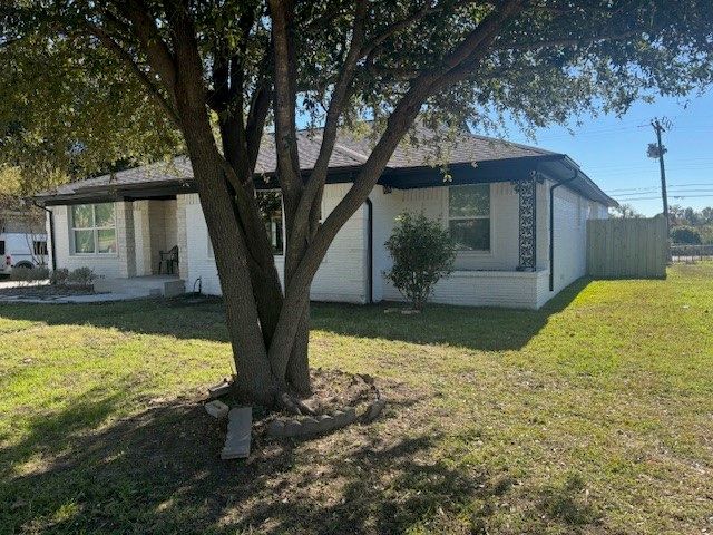 2534 Millermore Street, Dallas, TX 75216