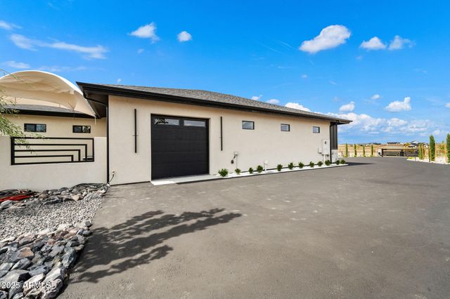 6873 E Camden Lane, Prescott Valley, AZ 86315