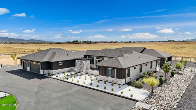 6873 E Camden Lane, Prescott Valley, AZ 86315