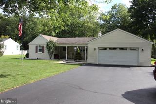 1204 VILSMEIER RD, Lansdale, PA 19446
