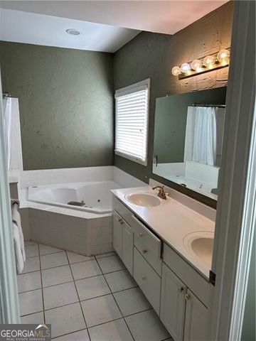 3507 Dunlin Shore Court, Peachtree Corners, GA 30092