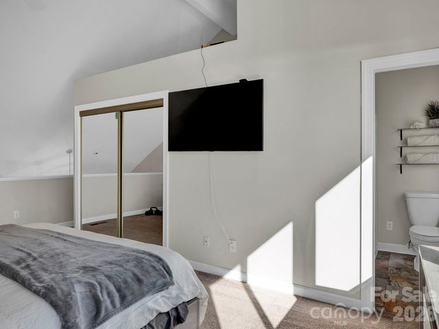 14526 Waterside Drive, Charlotte, NC 28278