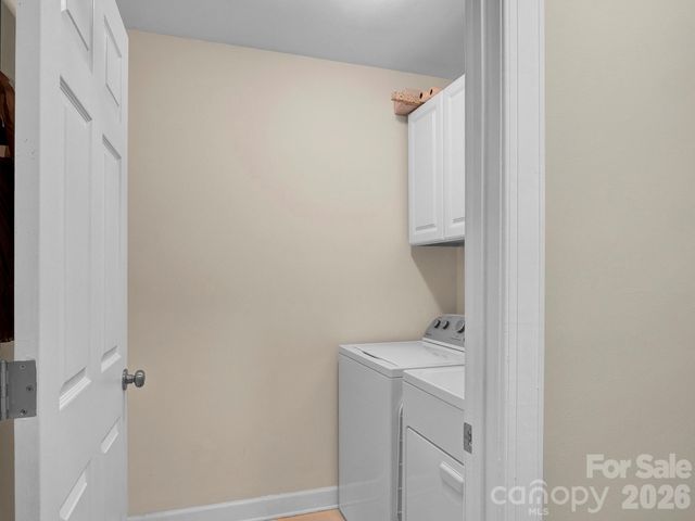 14526 Waterside Drive, Charlotte, NC 28278