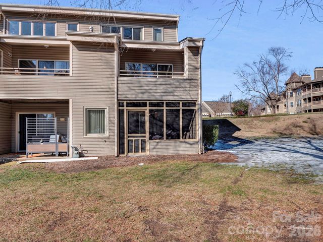 14526 Waterside Drive, Charlotte, NC 28278