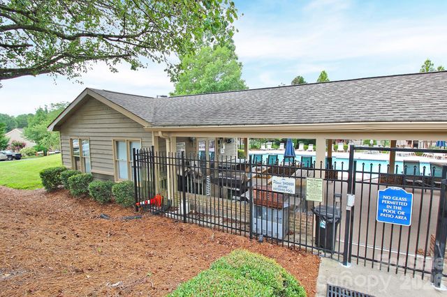 14526 Waterside Drive, Charlotte, NC 28278