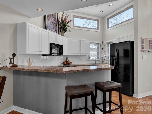 14526 Waterside Drive, Charlotte, NC 28278