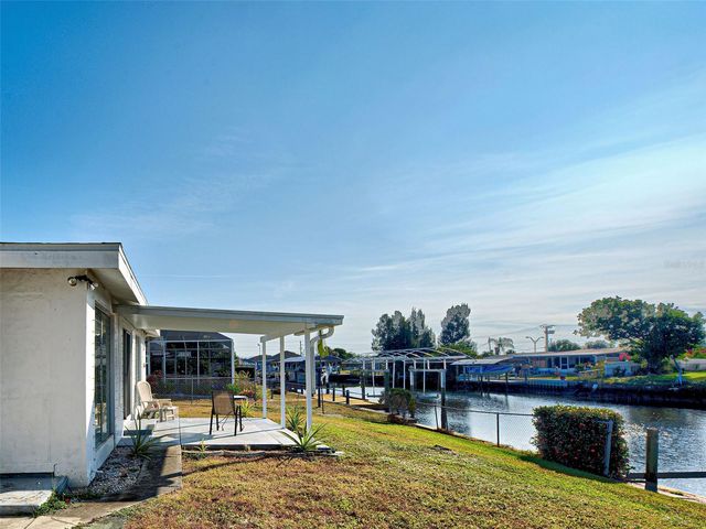534 LINDLEY TERRACE, Port Charlotte, FL 33952