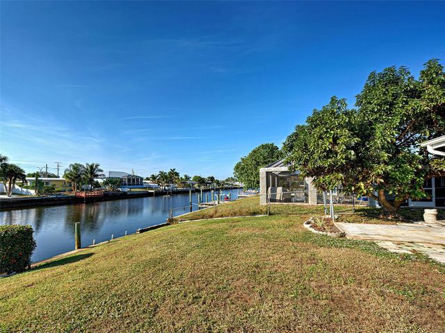 534 LINDLEY TERRACE, Port Charlotte, FL 33952