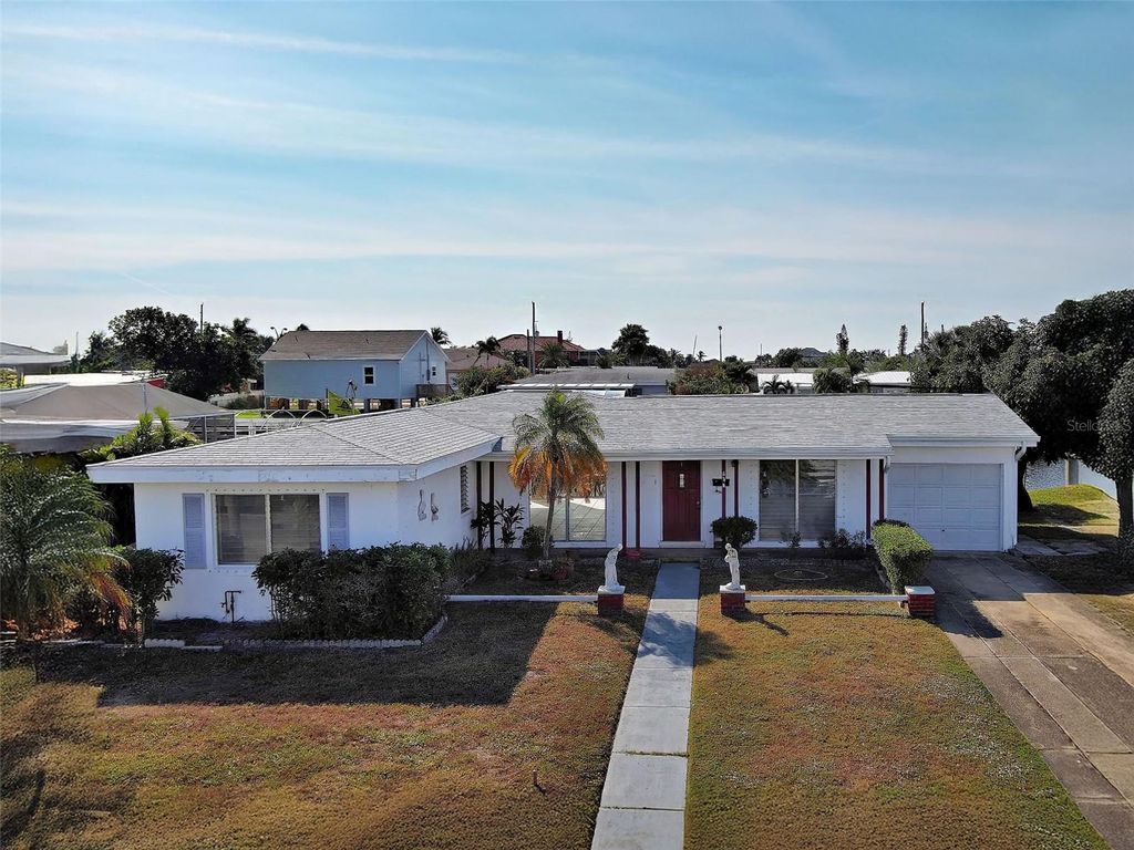 534 LINDLEY TERRACE, Port Charlotte, FL 33952