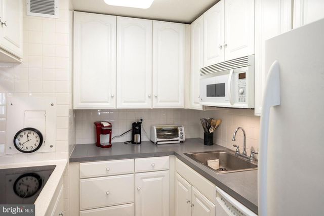 1900 JOHN F KENNEDY BLVD #501, Philadelphia, PA 19103