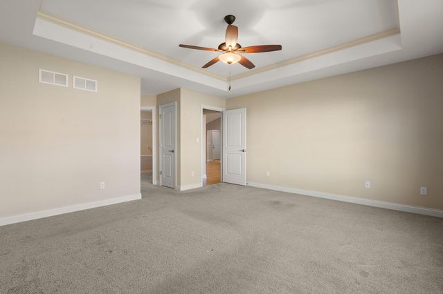 350 Waterford Circle N, Schererville, IN 46375