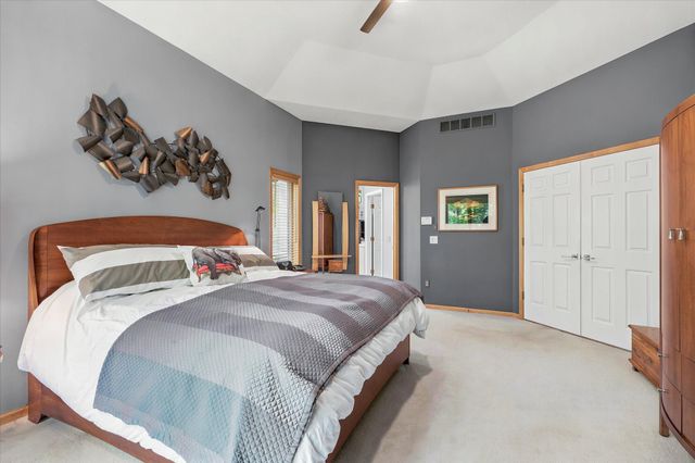 4170 Dallas Lane N, Plymouth, MN 55446