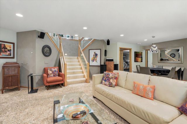 4170 Dallas Lane N, Plymouth, MN 55446