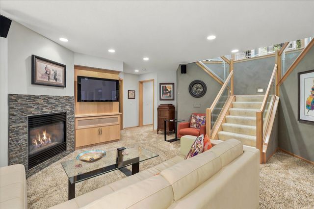 4170 Dallas Lane N, Plymouth, MN 55446