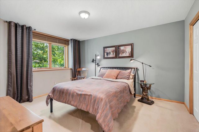 4170 Dallas Lane N, Plymouth, MN 55446