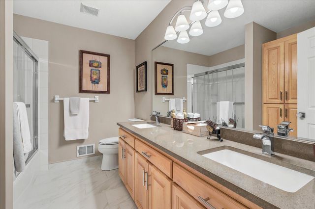 4170 Dallas Lane N, Plymouth, MN 55446