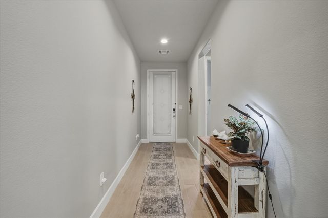 2509 McCauley Loop NE, Rio Rancho, NM 87144