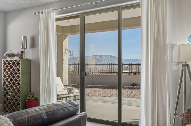 2509 McCauley Loop NE, Rio Rancho, NM 87144