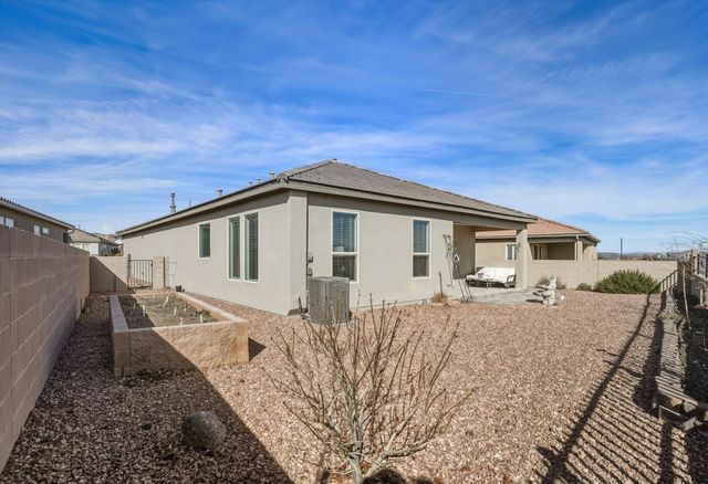 2509 McCauley Loop NE, Rio Rancho, NM 87144