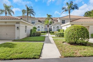 6923 Satinleaf RD N 101, Naples, FL 34109