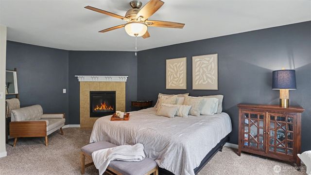 25500 SE 274th Place, Maple Valley, WA 98032