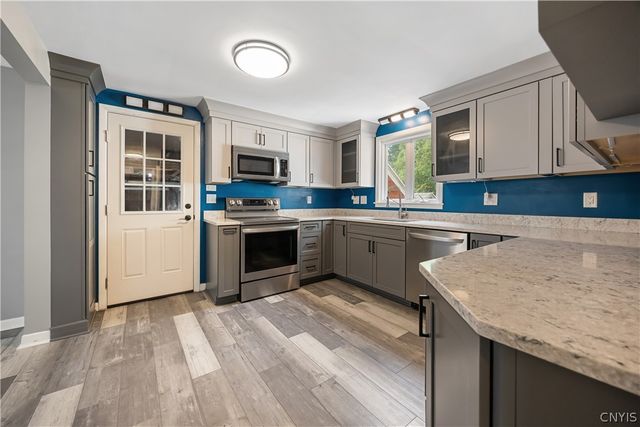 122 West Dauenhauer Street, Manlius, NY 13057