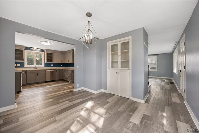 122 West Dauenhauer Street, Manlius, NY 13057