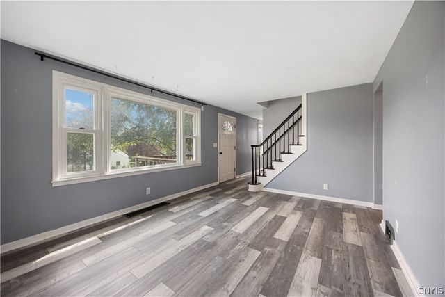 122 West Dauenhauer Street, Manlius, NY 13057