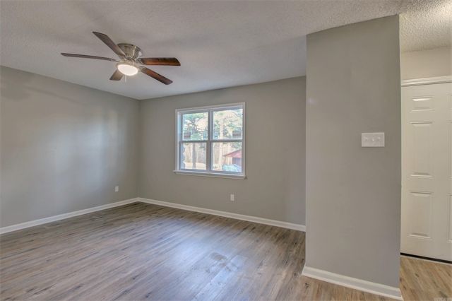 1900 Labette Manor Drive, Little Rock, AR 72205