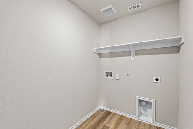 4217 Trickling Creek Lane, Fort Worth, TX 76036