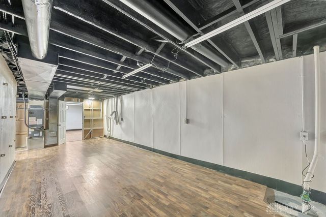 7913 Merryman Way, West Chester, OH 45069