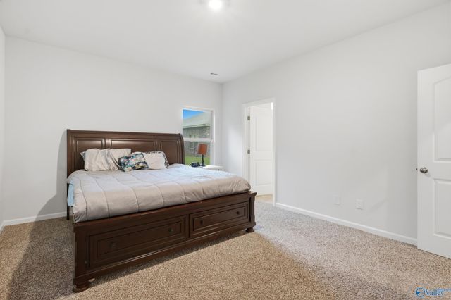 128 Canonbury Drive, New Market, AL 35761