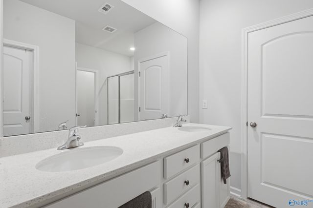 128 Canonbury Drive, New Market, AL 35761