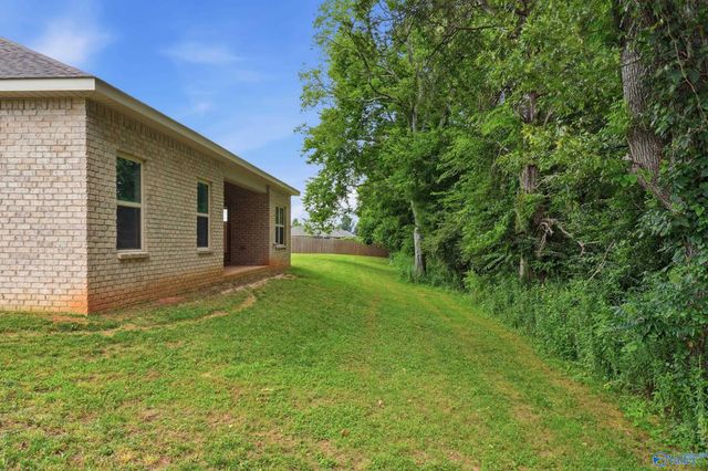 128 Canonbury Drive, New Market, AL 35761