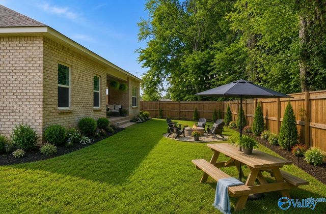 128 Canonbury Drive, New Market, AL 35761