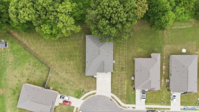 128 Canonbury Drive, New Market, AL 35761