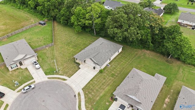 128 Canonbury Drive, New Market, AL 35761
