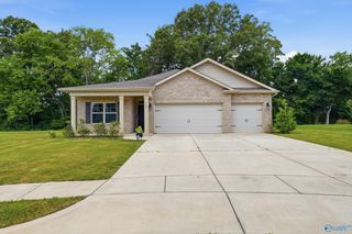 128 Canonbury Drive, New Market, AL 35761