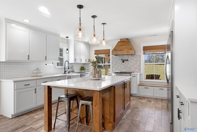 2373 County Road 128, Town Creek, AL 35672