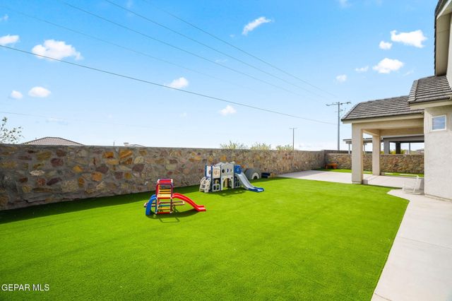 908 Crystal Deer Drive, El Paso, TX 79928