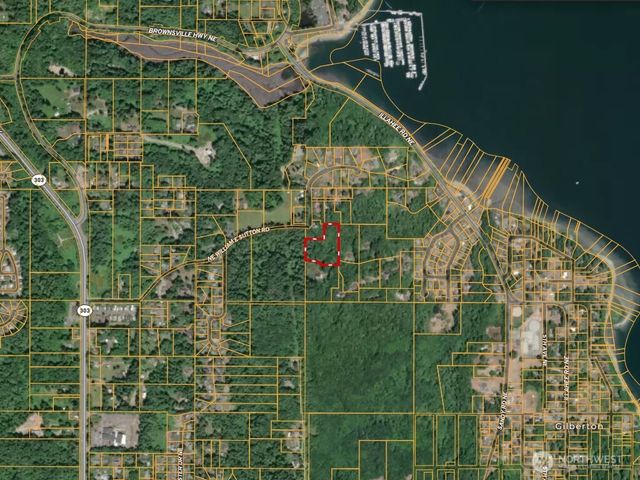 2633 NE Strand Road, Bremerton, WA 98311