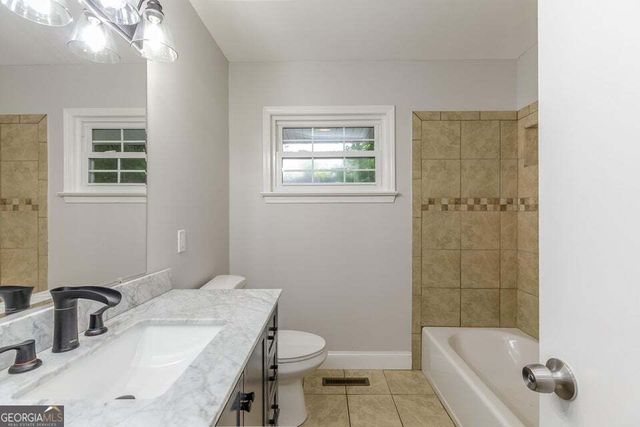 403 Oakland Drive, Lafayette, GA 30728