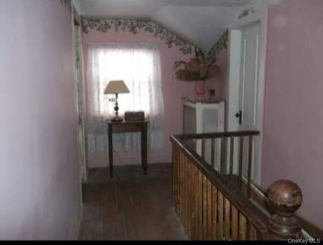 311 Market St Ext, Saugerties, NY 12477