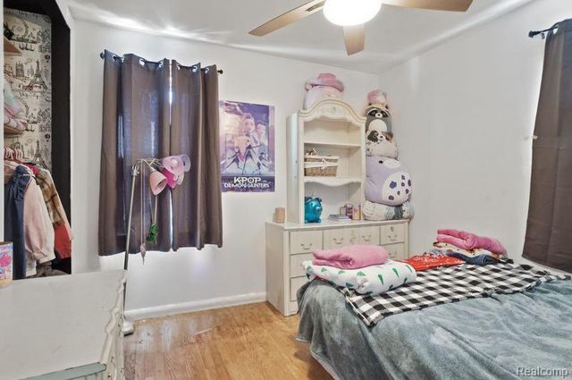 22050 Mauer Street, St. Clair Shores, MI 48080