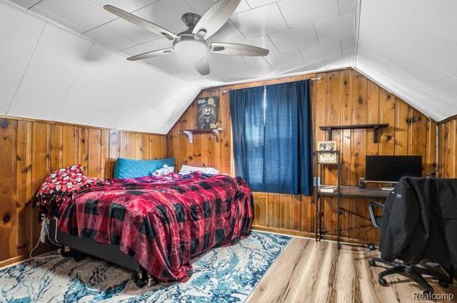 22050 Mauer Street, St. Clair Shores, MI 48080